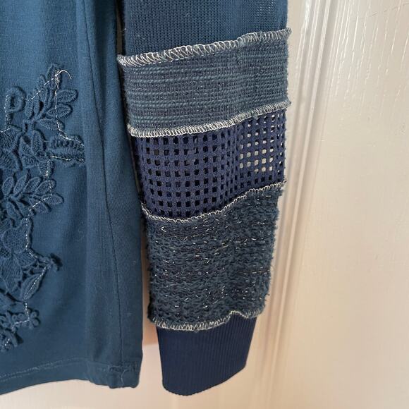 Desigual Henley Top w/ Floral Crochet Netting Tinsel Dark Teal Blue L - Picture 4 of 7
